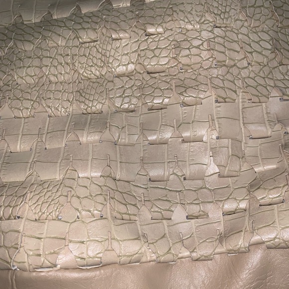 Large tote - Picture 4 of 5